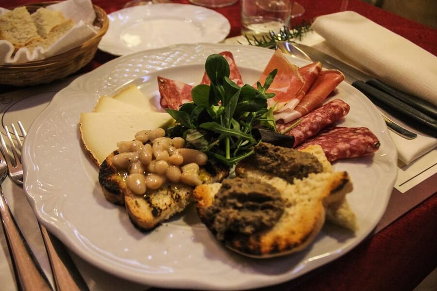 ROMANTIC WINE TOUR FOR 2 - Wine Tour in Chianti (Tuscany) - Who should book this Chianti day?