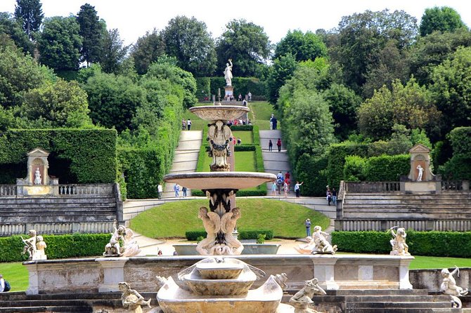 Royal Paths of Florence: Explore the Boboli Gardens - The Viottolone and its cypress-lined view