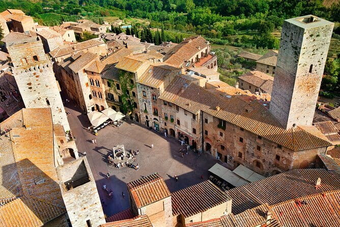 San Gimignano and Chianti Classico Wine and Food PRIVATE TOUR from Florence - A private escape from Florence into Chianti