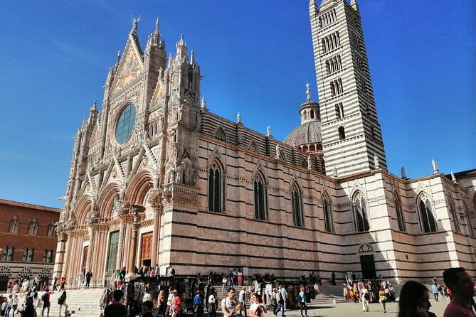 San Gimignano, Siena, Monteriggioni: Fully Escorted Tour, Lunch & Wine Tasting - How much value do you get for $95.58?