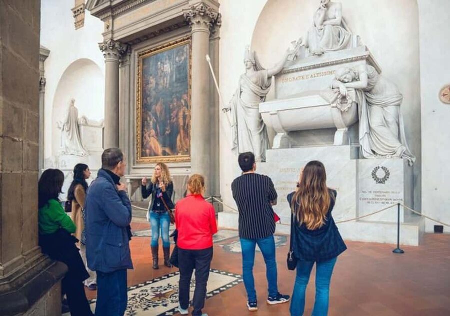 Santa Croce Church Guided Tour in Florence - Michelangelo, Galileo, Machiavelli, and the Italian memorials