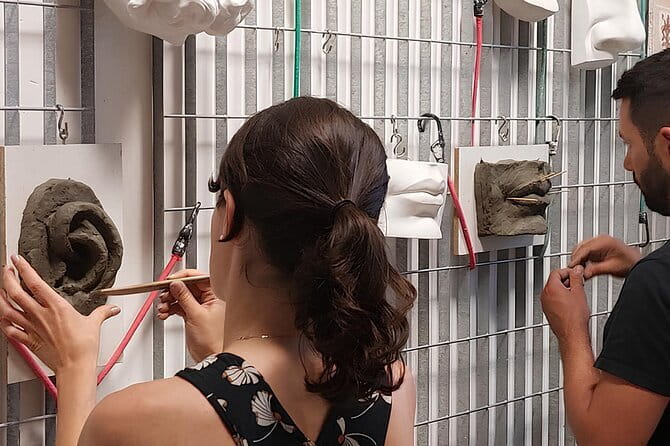 Sculpture in Florence : Traditional Clay modelling class - Arriving at Via Coluccio Salutati