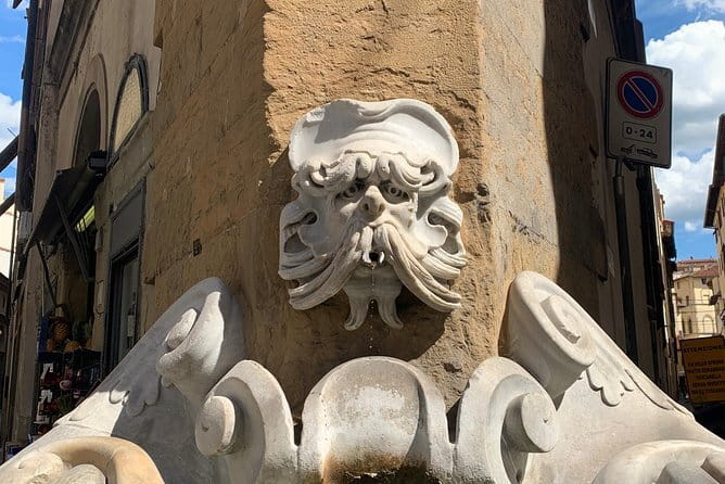 Secrets, Mysteries And Legends Of Florence-Small group tour - Piazza della Repubblica and Florence’s symbolic center