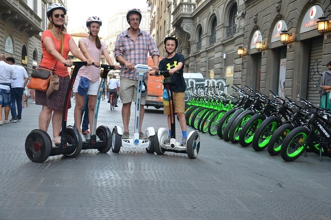 Segway Guided Tour - Santissima Annunziata and the city’s Renaissance design