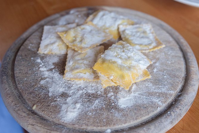 Share Your Pasta Love in a Local’s Home in Florence - Shaping pici, tortelli, pappardelle, or ravioli