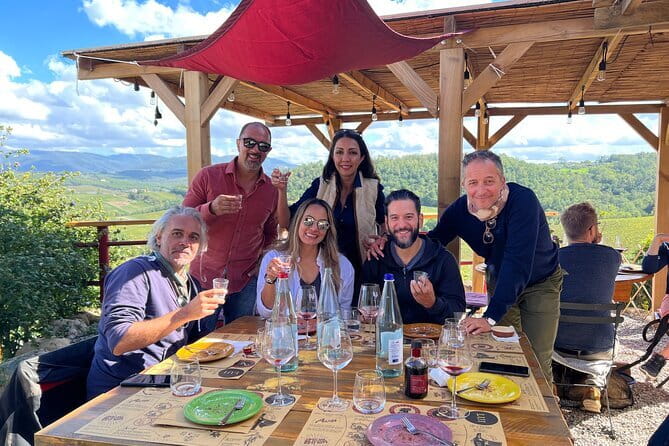 Sidecar tour in Florence and Chianti with wine tasting and lunch - Starting in Oltrarno at 10 a.m.
