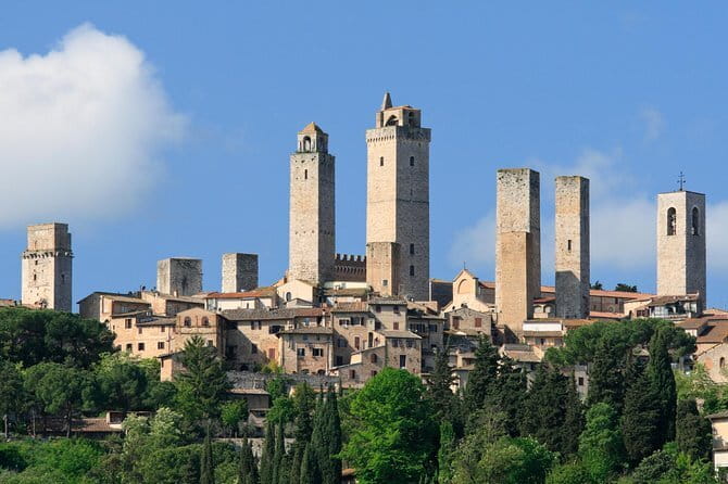 Siena San Gimignano Pisa Escorted Transport and Optional Lunch - Siena and the wide sweep of Piazza del Campo