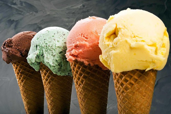 Sit and walk Florence tour with Gelato - Dante’s Florence at Casa Dante