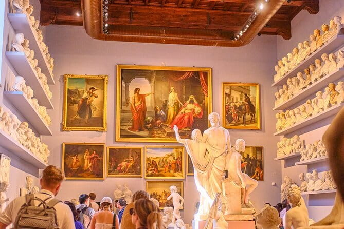 Skip the Line: Accademia Gallery Guided Tour in Florence - Seeing David from every side