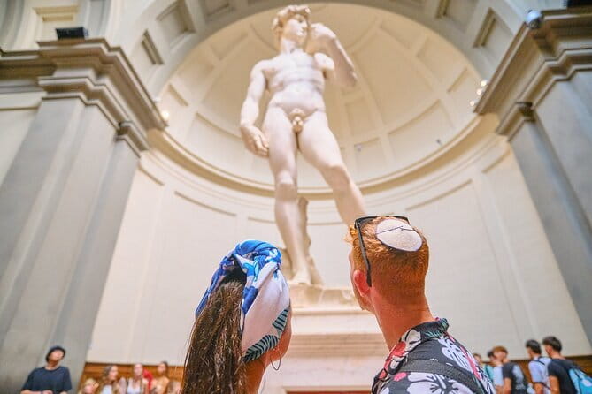 Skip the Line: Accademia Gallery Guided Tour in Florence - Entering the Accademia without the regular queue