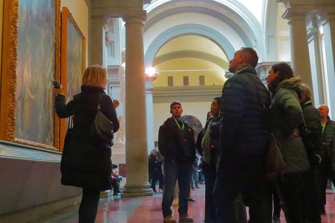 Skip-the-Line Accademia Guided Visit: David Secrets and Beyond - The Unfinished Figures Before the Main Event