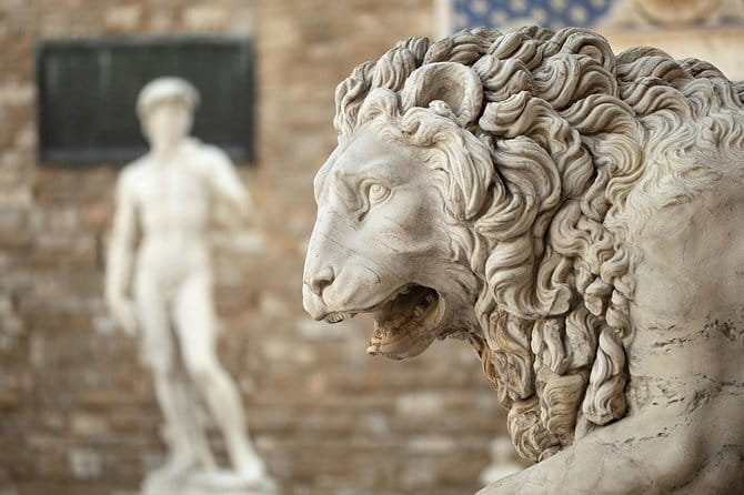 Skip the line: Accademia Small Group and walking tour of Florence - Piazza della Signoria and Palazzo Vecchio