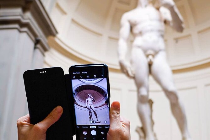 Skip the line, Don't skip the David - Meeting at Piazza delle Belle Arti at 3:30 pm