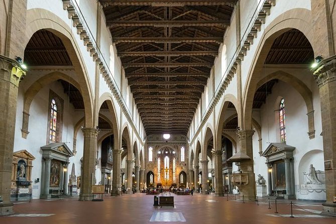 Skip the Line: Santa Croce Basilica Entrance Ticket in Florence - Entering the three-nave Franciscan basilica