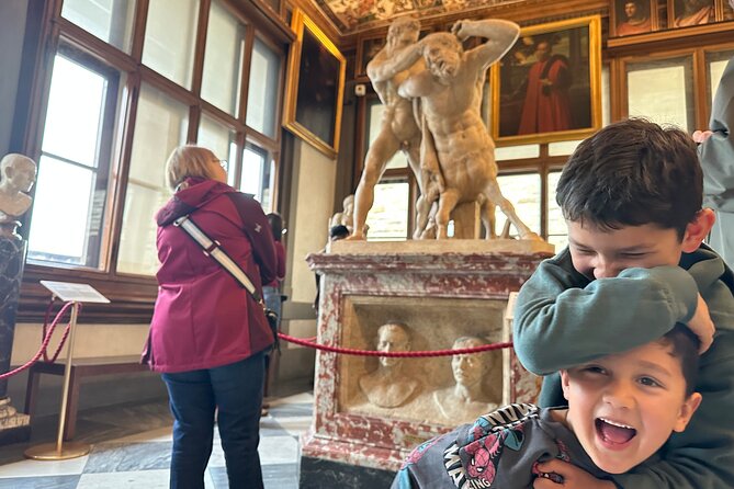 Skip-the-Line Uffizi Museum and Galleries Private Guided Tour for Kids and Families in Florence - Meeting at Piazza della Signoria