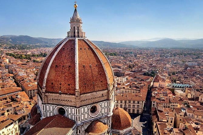 Skip the line: Uffizi small group and walking tour of Florence - The Duomo and Brunelleschi’s famous cupola