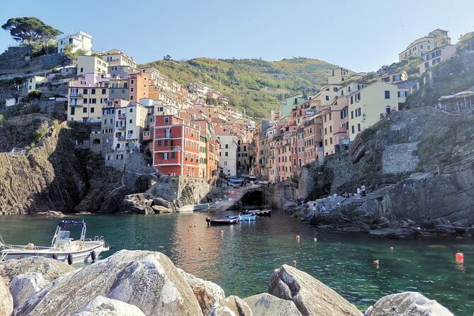 Small Group Day Tour in Cinque Terre and Pisa From Florence - Why this Florence day trip works
