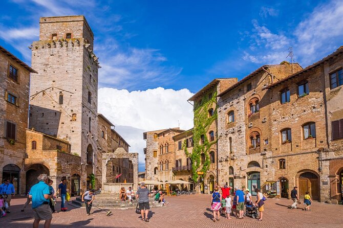 Small group San Gimignano, Tuscany & Pisa from Florence - The timing, meeting point, and group size