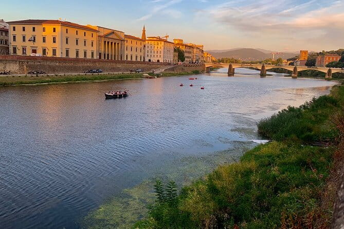 Sunset Bike tour of Florence &Rose Garden & Piazzale Michelangelo - Ponte Vecchio from a moving viewpoint