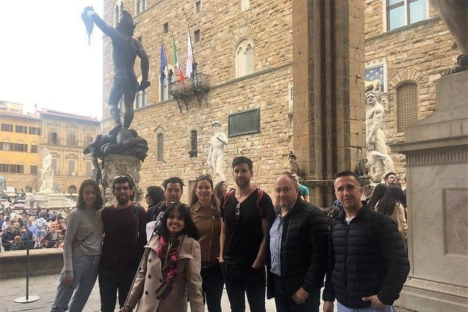 Sunset Walking Tour - Oltrarno offers a different feel