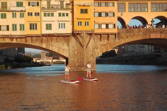 SUP at Ponte Vecchio with a Floating Drink - Florence Paddleboarding - The best angle on Ponte Vecchio
