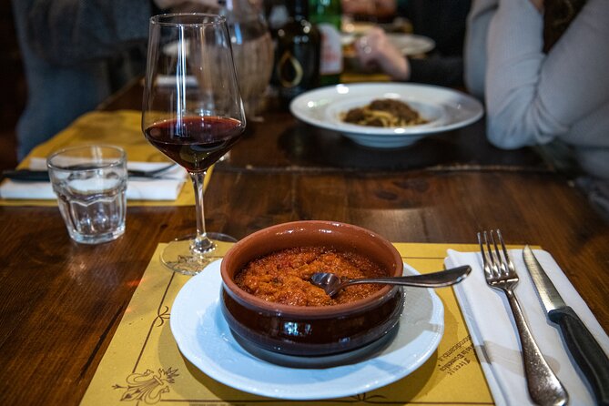Taste the Flavours of Florence: Private Tuscan Food Tour - Who should book this evening