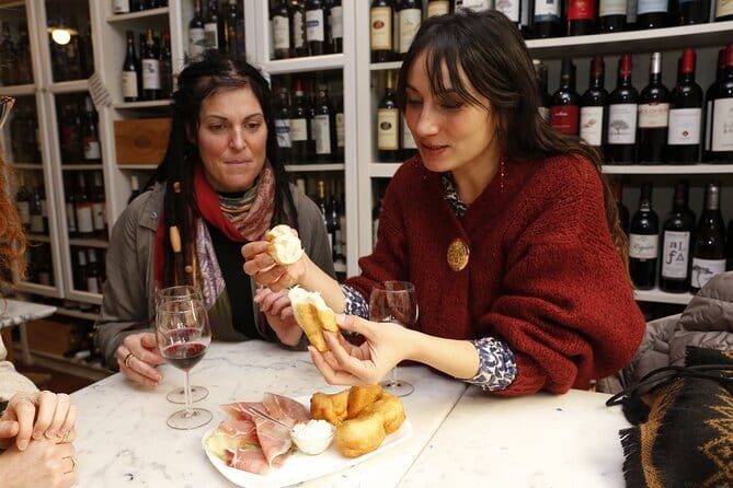 TASTING FLORENCE, -small group- food tour, have fun with a Local! - Gelato Through a Florentine Wine Hole