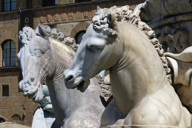 The Best of Florence Walking Tour in a Small Group - Palazzo Medici Riccardi and the power of a private family