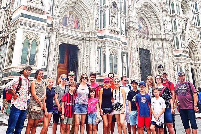 The Best tour in Florence: Renaissance & Medici Tales - guided by a STORYTELLER - Piazza della Repubblica and the changing city