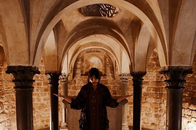The essence of Florence, walking tour with Camilla - Santa Trinita and the final Gothic note