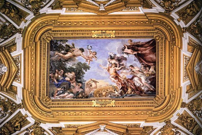 The Pitti Palace private tour: Splendours of the Royal Residence - Why a private guide helps at Pitti Palace