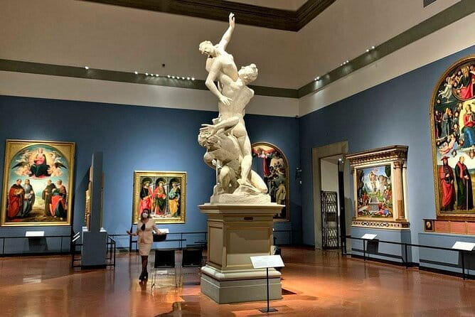 Tour of Michelangelo’s David & Accademia Gallery Florence - Staying inside after the guide leaves