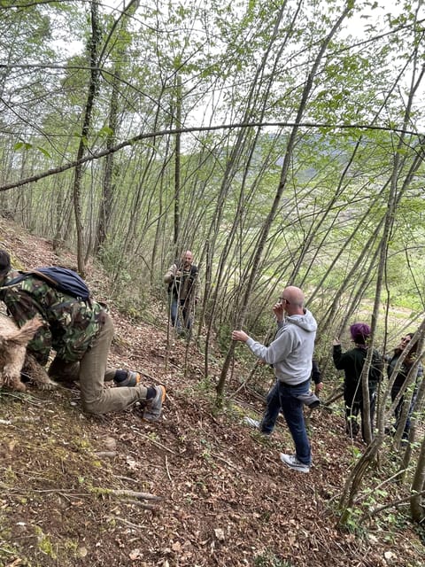 Truffle hunting in Chianti with pasta cooking class & lunch - The family behind the experience