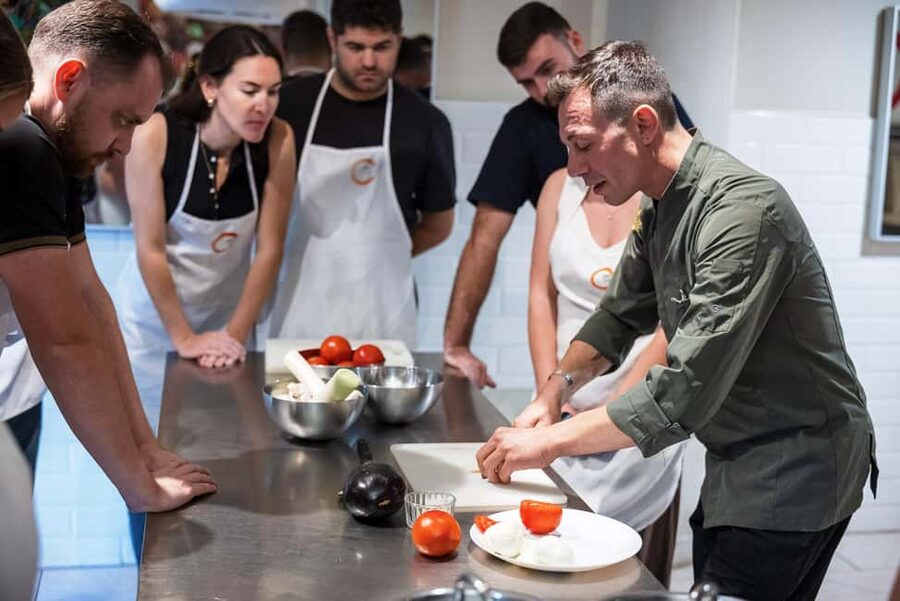 Tuscan Cooking Course with Florence Central Market Visit - Who should book this cooking class?