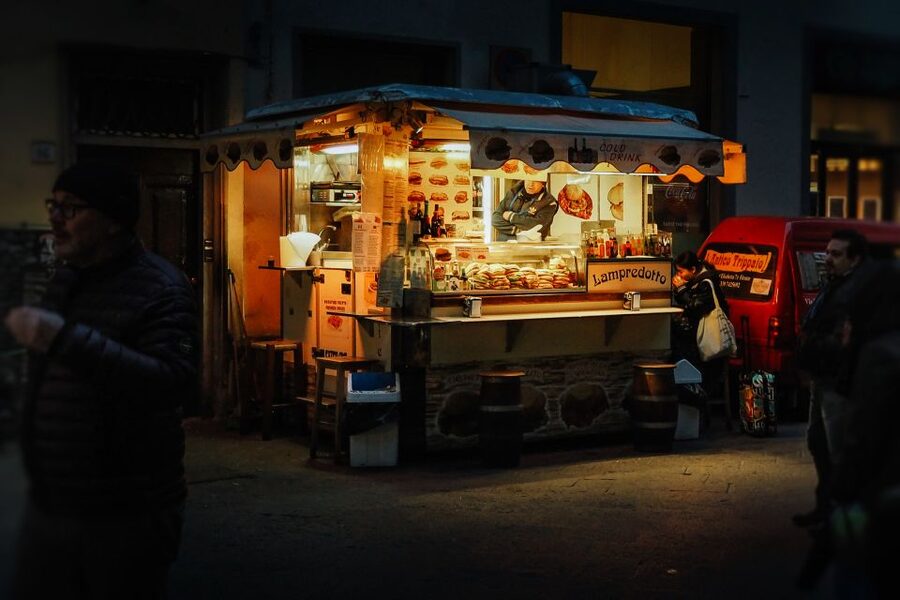 Tuscan Delicious Food Degustation Private Tour - Piazza della Signoria and the city’s public stage