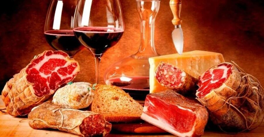 Tuscan Delicious Food Degustation Private Tour - Starting beneath the Duomo
