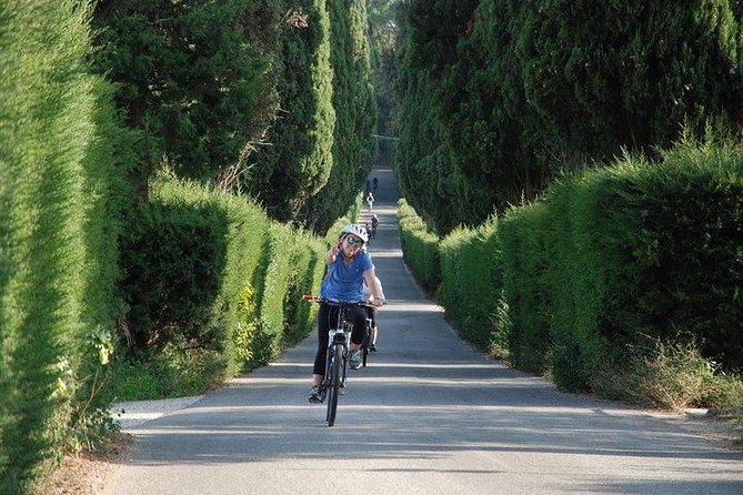 Tuscany Bike Tours Through the Chianti Hills with Wine Tasting - Getting fitted for the bike and ready for the road