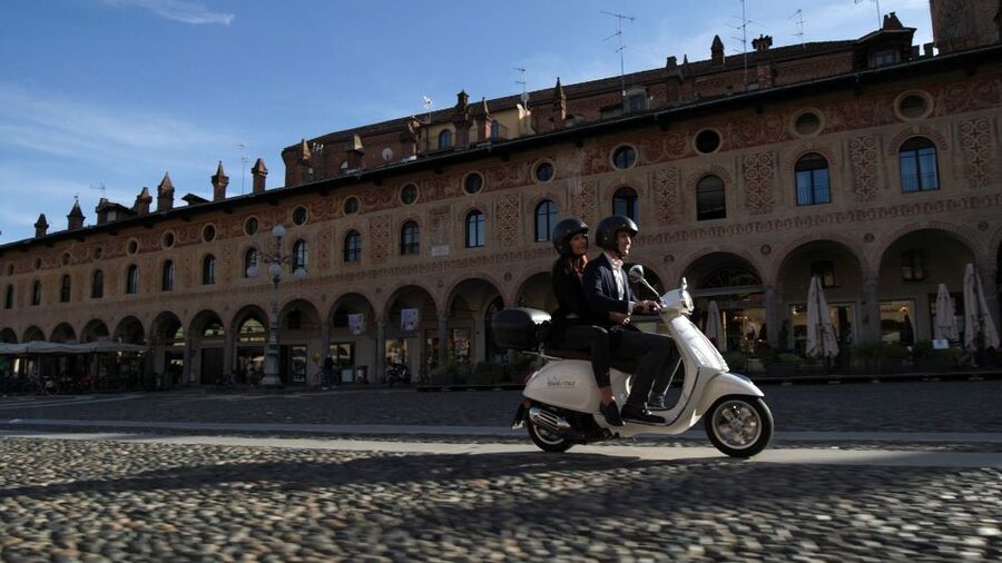 Tuscany by Vespa Full-Day Tour to Chianti Wine Region - Safety and comfort on the road