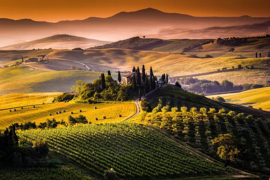 Tuscany: Chianti Wine Paradise Tour - San Gimignano, Tuscany’s medieval skyline