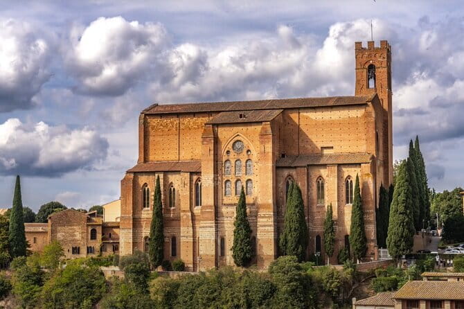 Tuscany Day Trip: Chianti & Cooking Class Small Group - Monteriggioni: medieval walls in a very short visit