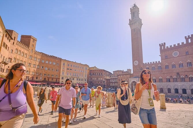 Tuscany Highlights Guided Small-Group Tour from Florence - Siena and the Palio in Piazza del Campo
