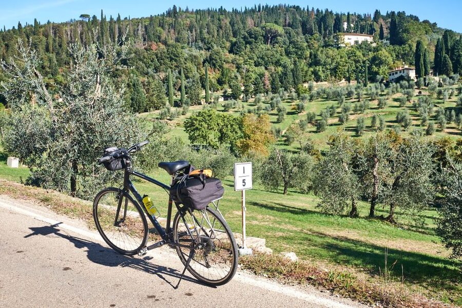 Tuscany Hills Bike Tour with Lunch at farm and Wine Tasting - What to bring and what to wear