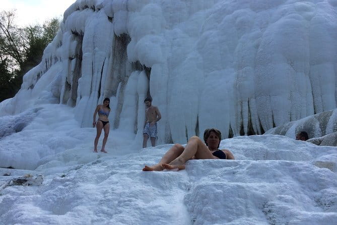 Tuscany Natural Spring Tour - Three hours at the wild Fosso Bianco pools