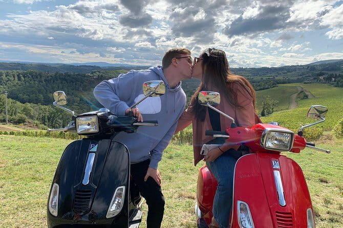 Tuscany Vespa Tour from Florence with Wine Tasting - San Gimignano, Tuscany’s town of towers