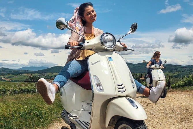 Tuscany Vespa Tours Through the Hills of Chianti - Why a Vespa is a fine way to see Chianti