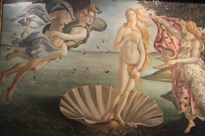 Uffizi Express Entrance -private tour - Meeting the guide at the Uffizi Galleries