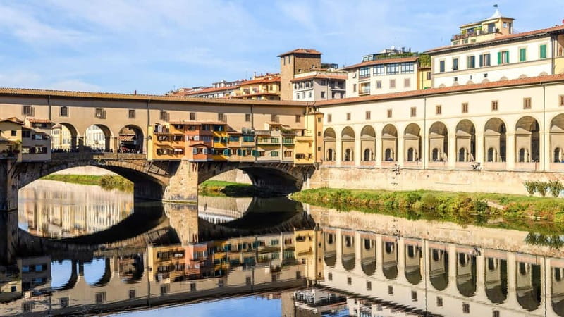 Uffizi Gallery & optional Vasari Corridor Guided Tour - What the Medici family adds to the visit