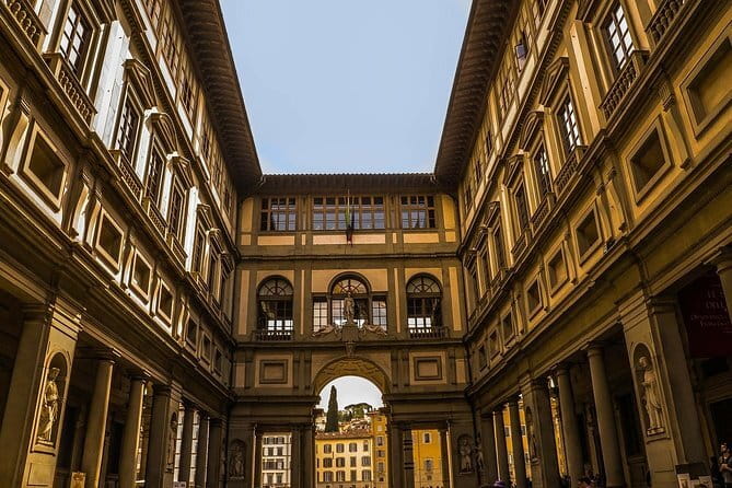 Uffizi Gallery Small group semi private tour max 15 people - Meeting at Piazzale degli Uffizi, 6