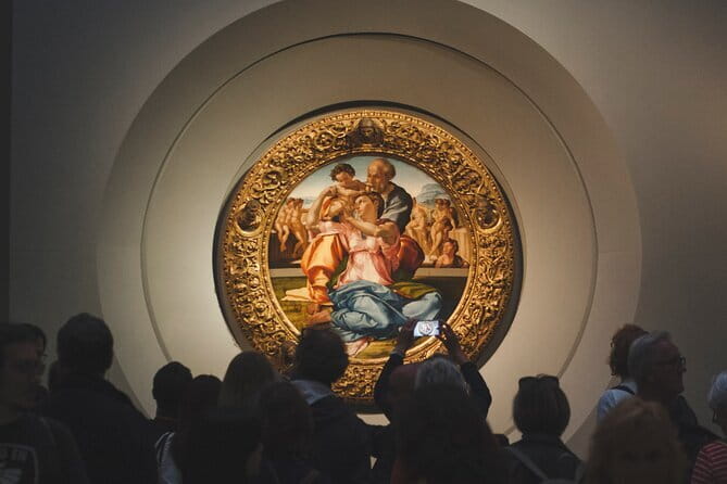 Uffizi Gallery Timed Entry Admission Tickets - Entering the Uffizi and handling the security wait
