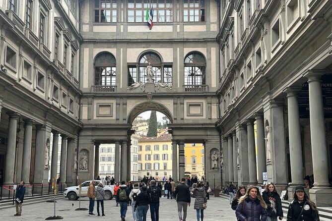 Uffizi Gallery Timed Tickets with Audio guide - Why a timed Uffizi ticket can be worth the premium